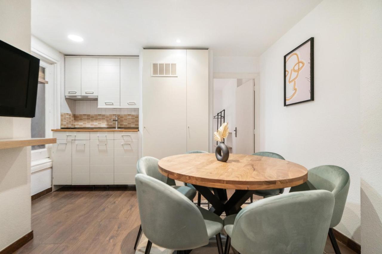 Apartament Apartamento En La Puerta Del Sol Madryt Zewnętrze zdjęcie