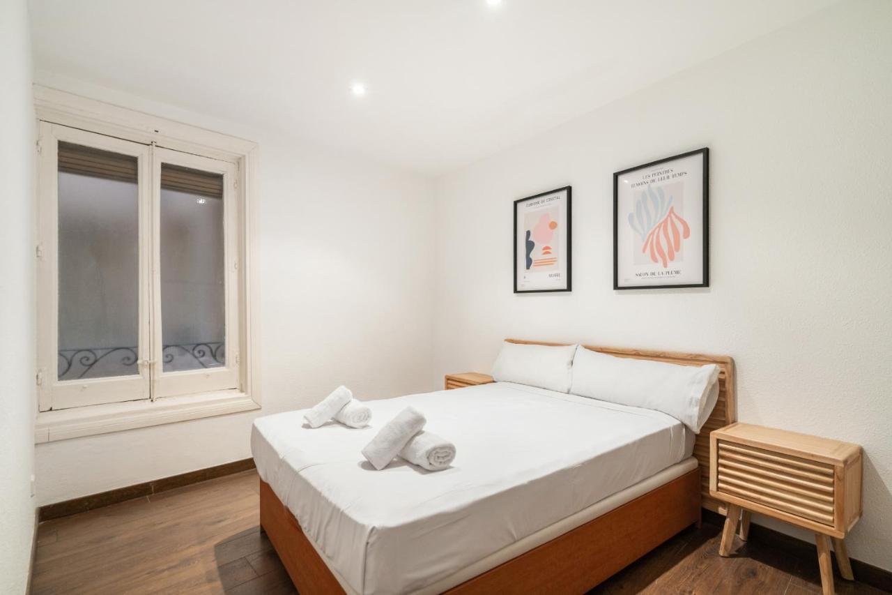 Apartament Apartamento En La Puerta Del Sol Madryt Zewnętrze zdjęcie